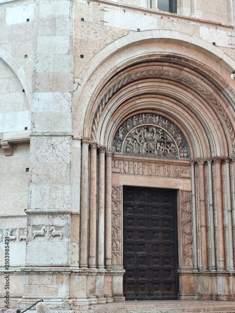 Fototapeta premium Ancient Cathedral Ornate Archway Entrance