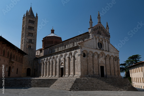 Fotografía The San Cerbone Cathedral in Massa Marittima, Italy