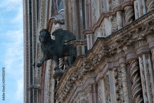 Foto Orvieto Cathedral, medieval architecture and panoramic views of Orvieto, Umbria,