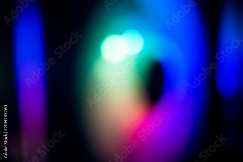 Foto Abstract neon light background featuring soft blue, cyan, purple, and magenta glow with intentional blur
