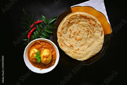 Quadro su tela Kerala porotta, Malabar parotta, parathas, Indian flatbread made from maida and