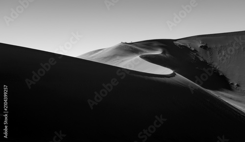 Photos Black and white landscape of sand dunes in Sossusvlei