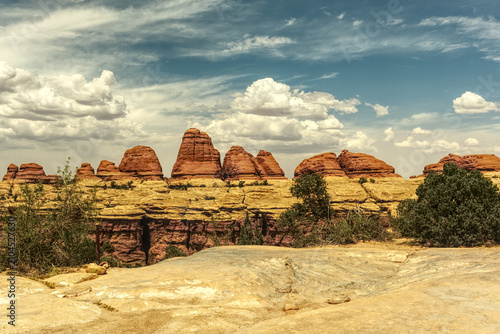 Bild auf Leinwand Canyon lands cloudy sky