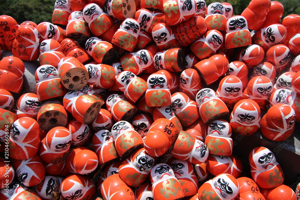 Fototapeta premium Daruma Dolls at Katsuoji Temple, Osaka, Japan