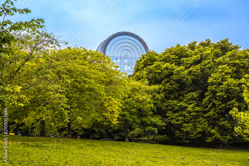 Bild auf Leinwand European parliament arch roof view from Leopold Park in Bruxelles