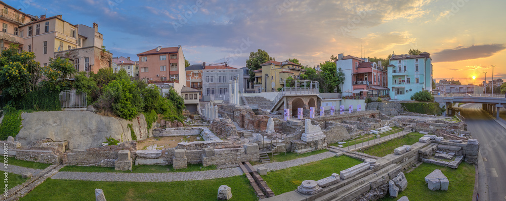 Fototapeta premium Panoramic view of the Ancient Roman Forum at sunset in Plovdiv, Bulgaria