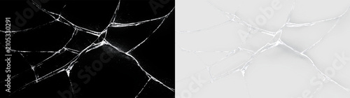 Cuadro en lienzo Glass pieces with cracks on a transparent background showing patterns of fragmen