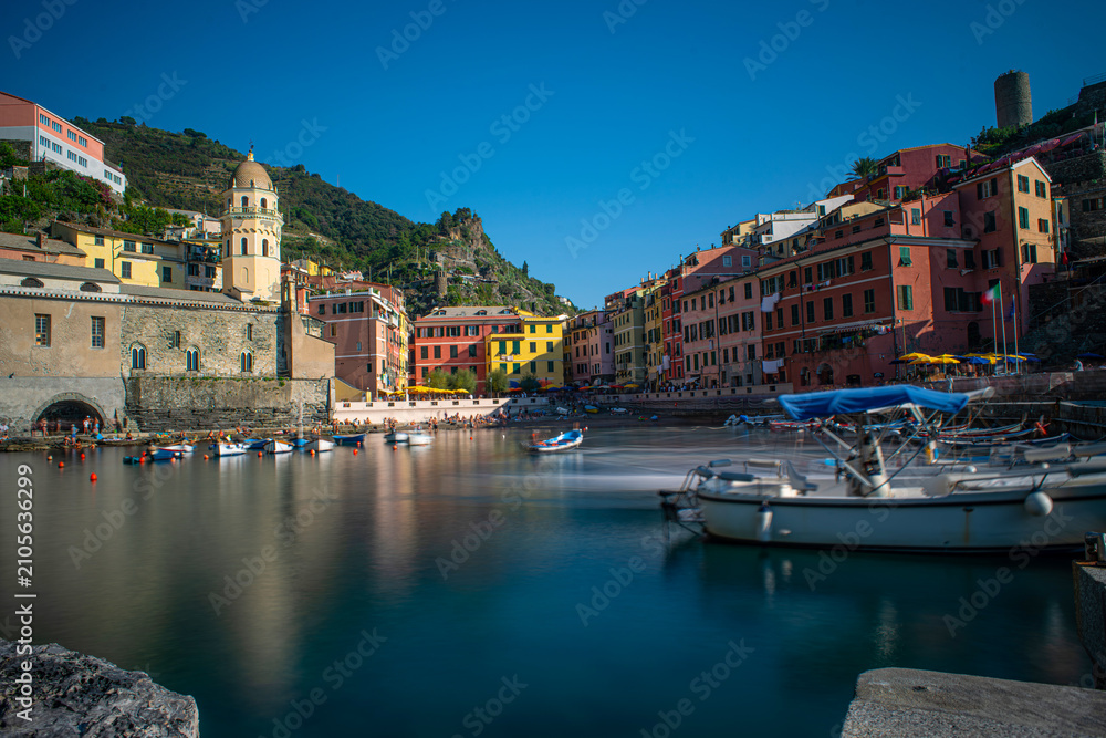 Fototapeta premium cinque terre vernazza