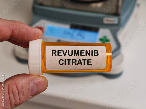 фотографія REVUMENIB CITRATE menin inhibitor for acute leukemia with KMT2A rearrangement