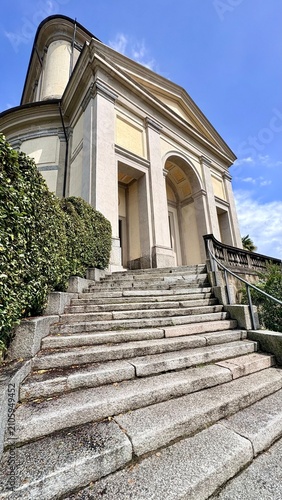 Bild auf Leinwand church of st carlo ad arona, italy