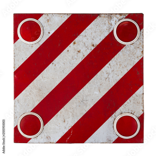 50x50 cm warning sign for protruding loads, featuring diagonal red and white stripes. Isolated on a white background.