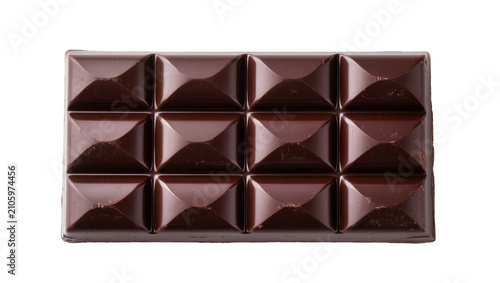 Foto Isolated dark chocolate bar with defined squares ready for a delicious treat or