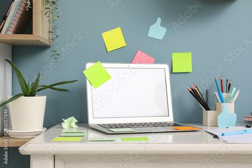 Modern home office desk wit...