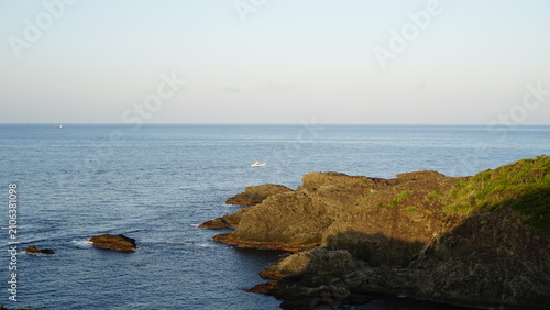 Konstfotografi Dramatic Volcanic Cliffs and Lighthouse at Cape Irozaki on the Izu Peninsula, Ja