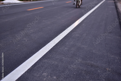 black asphalt road and white dividing lines, Asphaltic concrete road with yellow and white traffic lines, asphalt, road, surface, traffic, street, transportation, black, white, background, highway, li