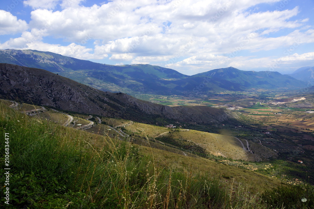 Fototapeta premium ombre sulle colline