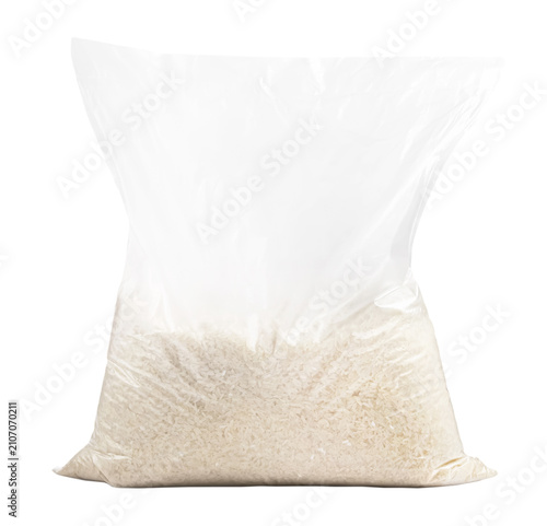 фотографія shows a clear plastic bag of raw white rice grains, such as basmati or jasmine, isolated on a transparent background, PNG