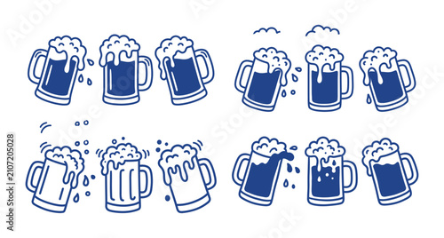 фотографія Hand drawn clinking beer mug doodle set