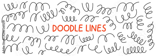 Obraz na płótnie Paper spiral graphic and arrow line squiggly with sketchy freehand jump
