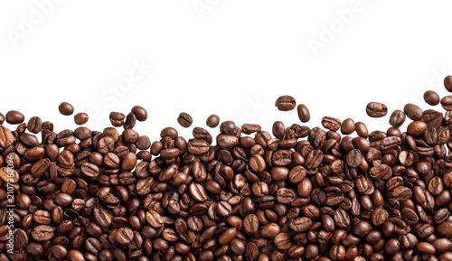 Canvastavla Fresh roasted coffee beans border isolated on white background, PNG image