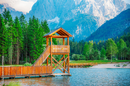 Fotografía Jasna lake with mountains