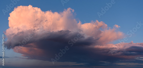 Quadro su tela Panoramic Sunset Sky with Dramatic Pink Storm Cloud for Sky Replacement