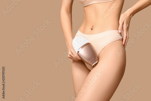 Young woman with modern pho...