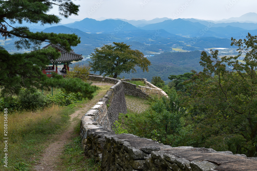 Fototapeta premium 한국의 역사유산, 전라남도 담양 금성산성, Korea's Historical Heritage: Geumseong-sanseong(Fortress) in Damyang, Jeollanam-do