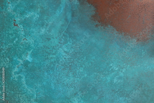 Foto Weathered Turquoise Patina Copper Metal Texture Background with Rust and Oxidize