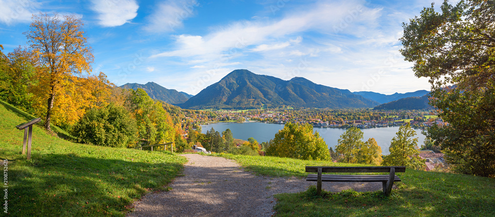 Obraz premium view of Wallberg and Lake Tegernsee; Bavarian landscape in brilliant autumn colors.