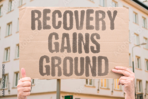 Foto "Recovery Gains Ground" Healing reclaims territory from addiction