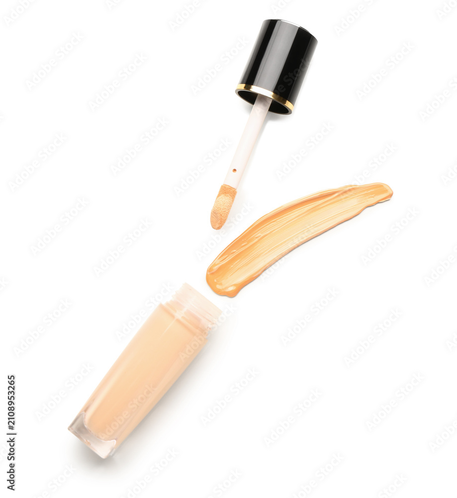 Obraz premium Bottle of makeup foundation and sample isolated on white background
