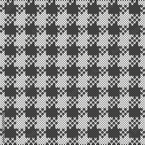 Seamless Houndstooth Knitting Pattern with Grey and White Geometric Grid