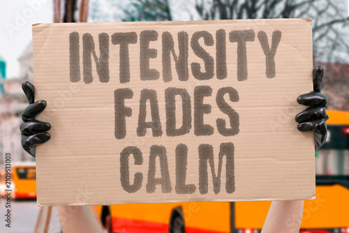 Bild auf Leinwand "Intensity Fades Calm" Strong extremes give way to peace