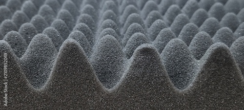 Foto acoustic soundproofing foam used to control and reduce unwanted noise and echoes in various spaces