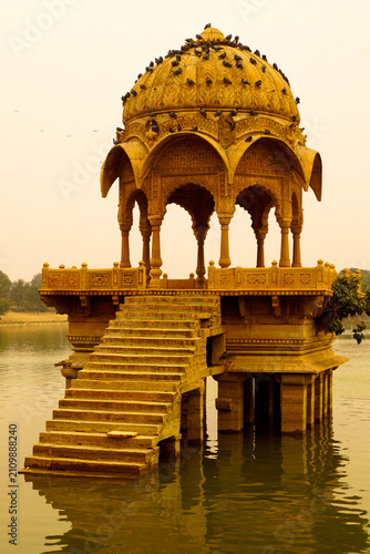 dome at gadisar lake in jaisalmer