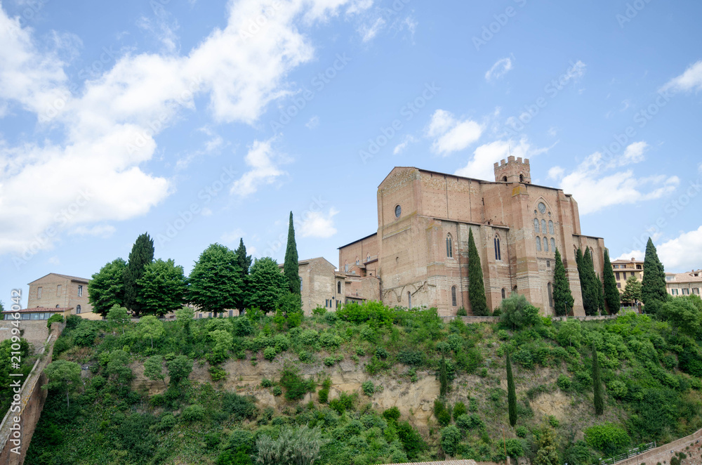 Fototapeta premium Basilica Cateriniana di San Domenico Siena