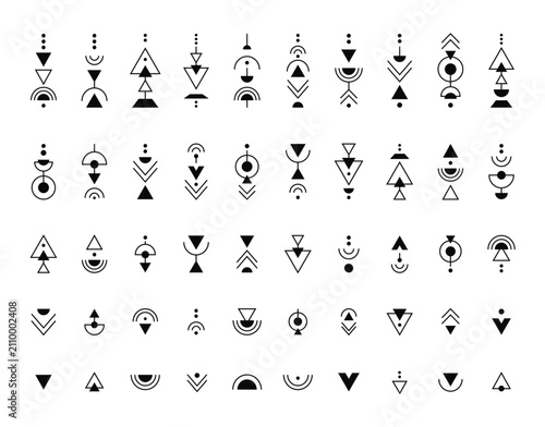 Minimal Geometric Nail Sticker Set in Black and White
