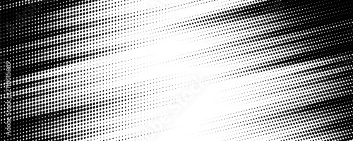 Foto High-contrast black halftone dot gradient fades diagonally to white, creating a retro, graphic texture ideal for backgrounds, posters, comic-style design, overlays, and modern minimalist layouts