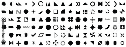 Foto set of abstract hand drawn basic shapes design
