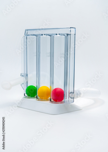 Obraz na plátně Medical incentive spirometer for deep inspiration therapy and pulmonary rehabilitation, respiratory training equipment used by patients after surgery