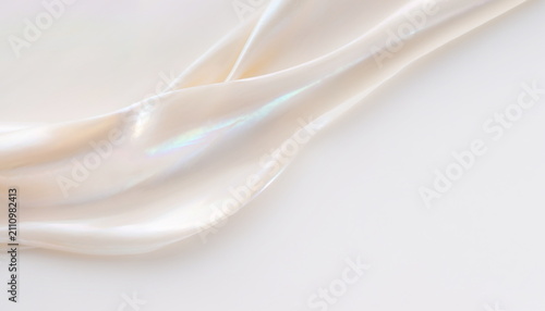 Elegant soft white silk fabric wave background with iridescence 光沢感のある上品なホワイトシルク生地の美しいドレープ背景イラスト素材