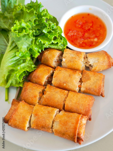 Fried spring rolls with sweet dipping sauce