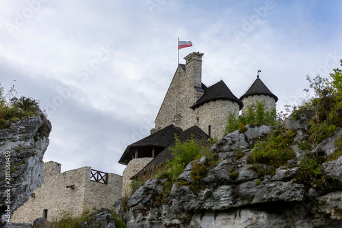 Canvas Print Bobolice Castle — reconstructed Gothic castle on Eagle's Nest Trail, Jura, Polan