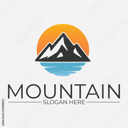 Mountain logo vector illustrations design icon template