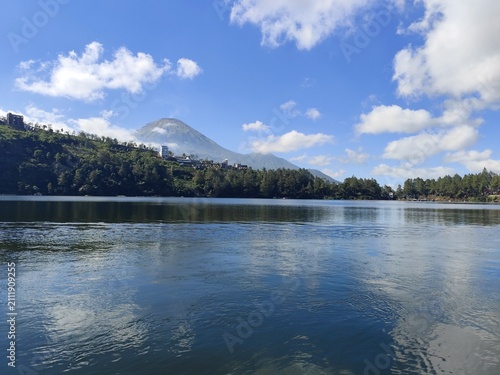 Photography lake and mountains