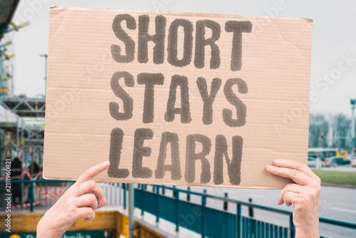 Slika na platnu "Short Stays Learn" Temporary housing helps you understand a new city