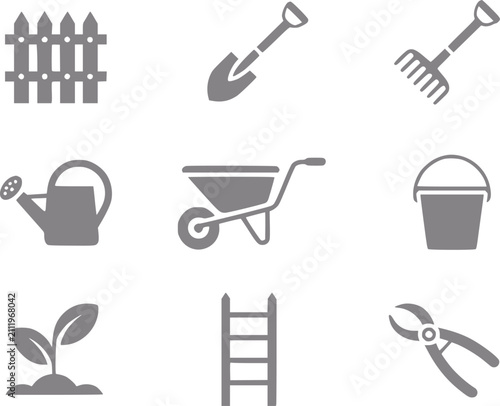 Colección de artículos de jardinería grises con herramientas, equipo y plantas para paisajismo y mantenimiento de patios