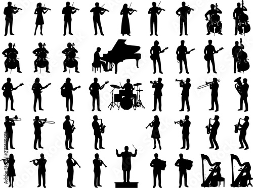 Foto Symphony orchestra musicians and musical instruments silhouettes with orchestra