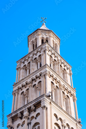 Obraz na płótnie Closeup and detail zoom in of the Romanesque bell tower of the Cathedral of Sain